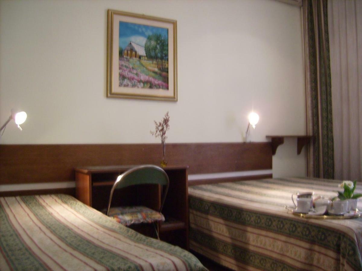 B&B Vaticanrooms Rome Exterior photo